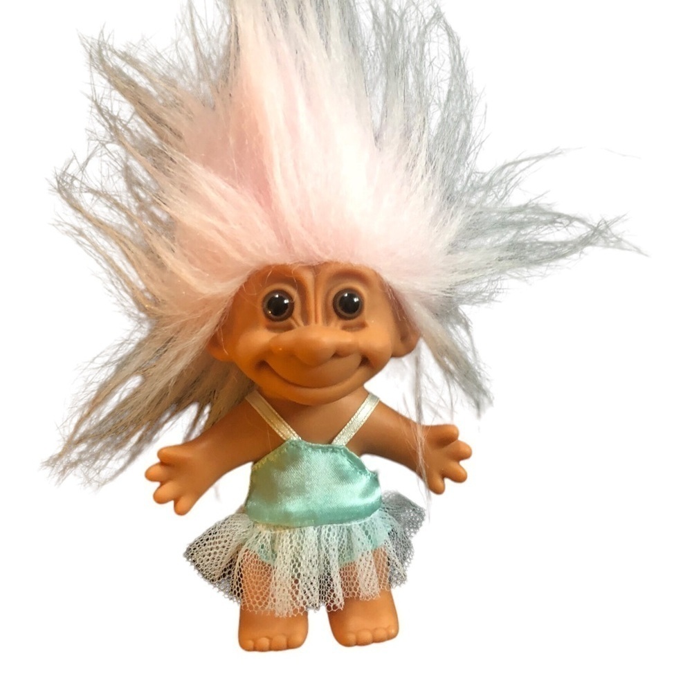VTG Russ Ballerina Girl Troll Pink Hair Brown Eyes Light Teal Tutu No Shoes